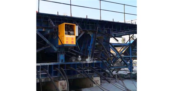 幾百噸重的高鐵箱梁是怎么做出來(lái)的?