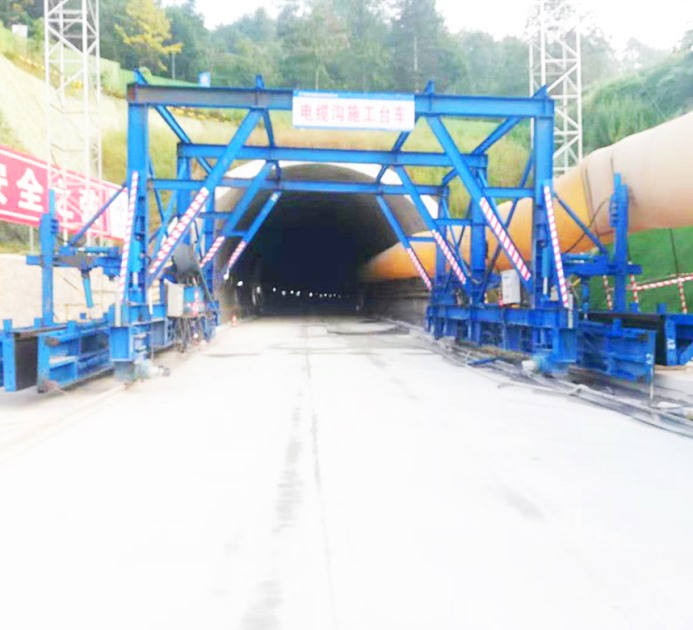 液壓電纜槽臺車、液壓鋪掛臺車、噴淋臺車