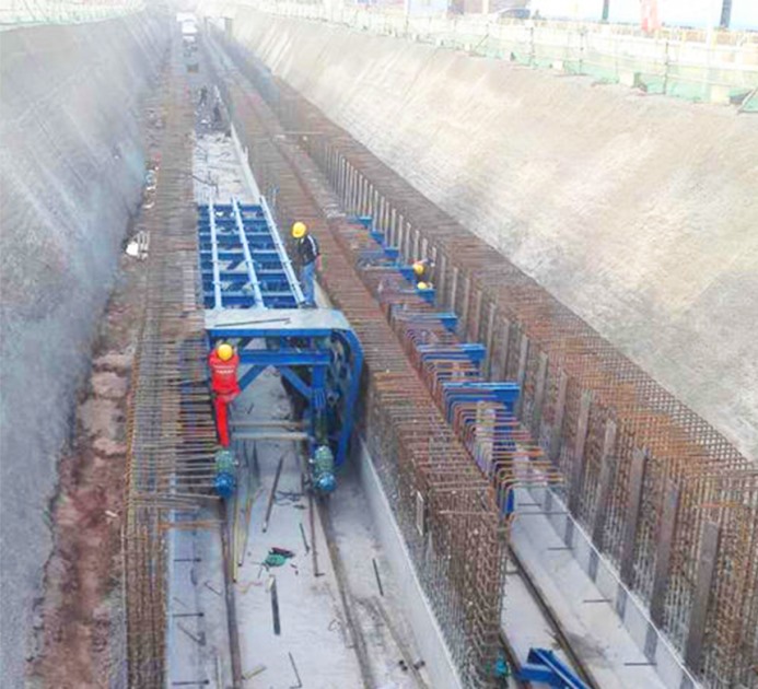 液壓自動管廊臺車