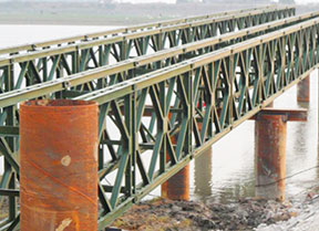 異形模板、貝雷梁、鋼管柱