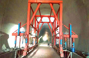 液壓電纜槽臺(tái)車(chē)、液壓鋪掛臺(tái)車(chē)、噴淋臺(tái)車(chē)